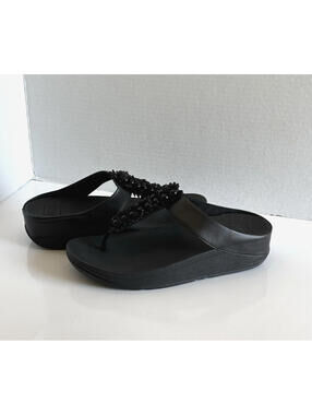 FitFlop Fino Beaded Women's 7 Comfortable Black Leather Toe-Post Thong Sandals